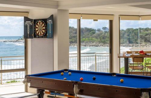 Yamba House | Relax at Oceans 8 - Ideal Child-Friendly Oceanstays