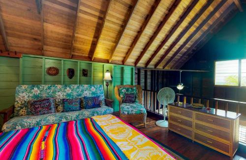 Placencia Hotel | Oceanfront Retreat at Oceans Edge with Child-Friendly Amenities