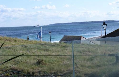 Maenporth House | Seaside Getaway at Oceans Eleven, The Liner - 4 Star Comfort