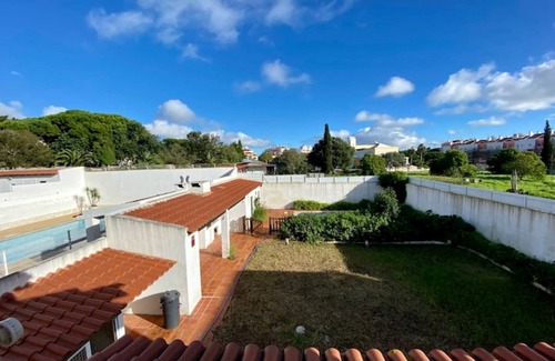 Linda-a-Velha House | Oceans House: Pool, Sauna & Steps to the Beach