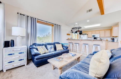 Frisco House | Oceanside Pet-Friendly Haven with Hot Tub and Game Room