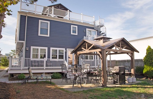 Dewey Beach House | Coastal Family Retreat with Ocean Views & Rooftop Deck