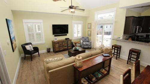 Corolla Light House | Oceanside Retreat: Hot Tub, Patio & Rec Room Awaits You