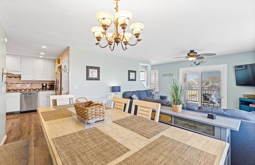Ocean Isle Beach House | Beachfront Oasis: Sleeps 14, Pool & 9.8 Guest Rating