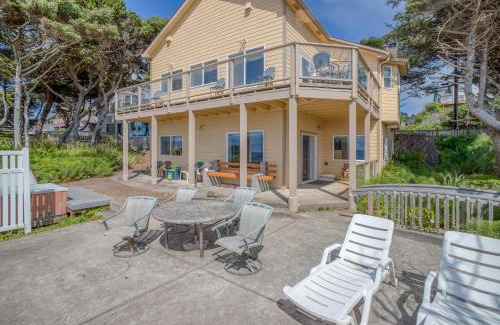 Lincoln Beach House | Discover Oceanstream: Family-Friendly Stay with Breakfast
