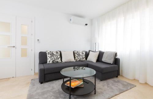 Las Acacias Apartment | Beachfront Bliss at OceanVibe Loft - Rated 9.8/10!