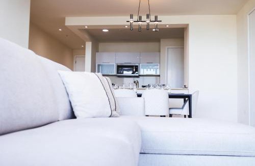 Playa Bonita Village Apartment | Scenic Oceanview Apartment Near Panama City with King Bed