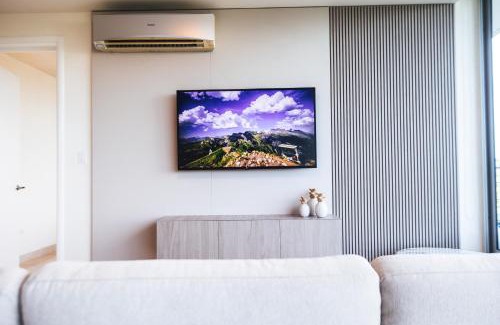 Playa Bonita Village Apartment | Scenic Oceanview Apartment Near Panama City with King Bed