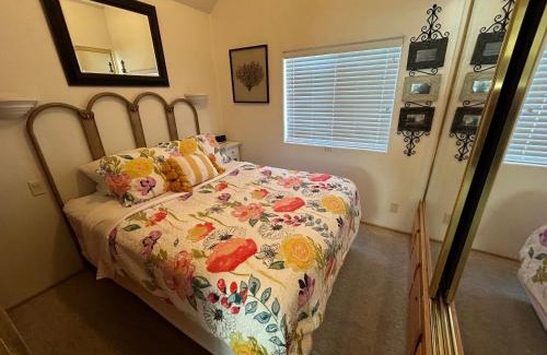 Smith River House | Seaside Retreat: Oceanview Cabin 18 with Private Jacuzzi