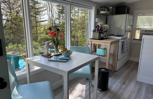 Mill Cove Apartment | Unforgettable Oceanfront Getaway at The Seanery Cottages