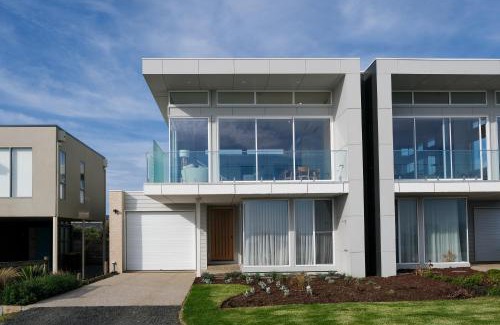 Surf Beach House | Oceanview Escape: New 5-Bedroom Pet-Friendly Retreat