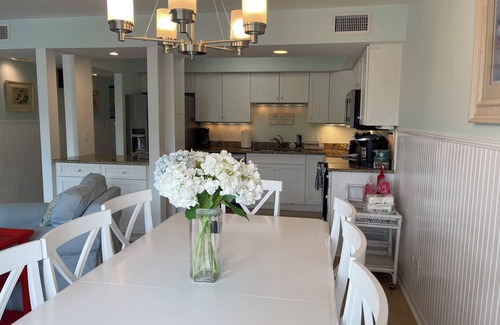 Wrightsville Beach Condo | Oceanview Retreat with Private Pier & Spa Amenities