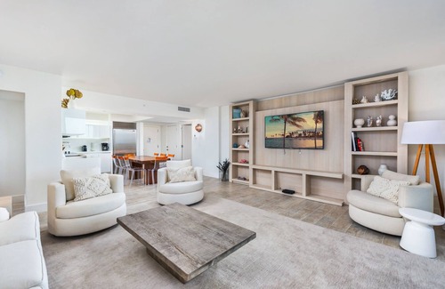 South Beach Condo | Oceanview Condo at 1 Hotel & Homes - Guest Rated 10/10