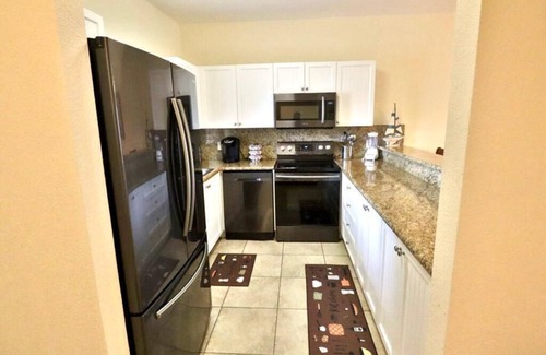 Alice Town Villa | Oceanview Condo "Sunny Daze": Guest Rated 9.8 with Pool
