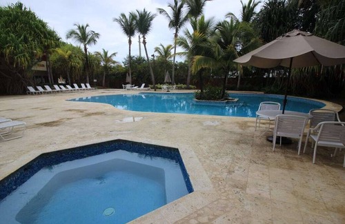 Puerto Nuevo Apartment | Oceanview Three-Level Penthouse with Roof Deck
