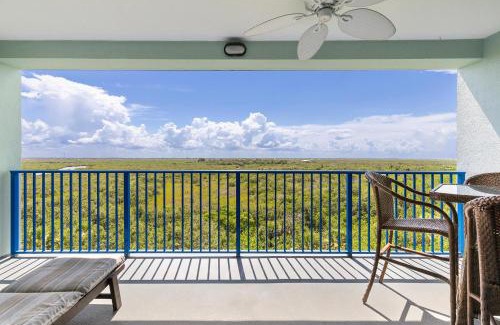 New Smyrna Beach House | Oceanwalk 9-604: Family-Friendly Retreat with Pool Access