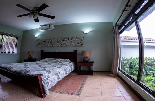 Playa Ocotal Apartment | Tranquil Ocotal Beach Front Condo with Ocean View & Pool