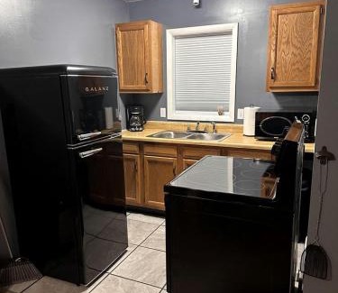 Millersburg House | Ocqueoc Delux Double Cabin Pet-Friendly in Ocqueoc, MI