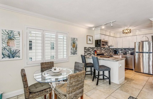 Ono Island Condo | Unwind by the Ocean: Guest Rated 10/10 Beach Retreat
