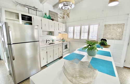 Laguna Beach Estates House | Beachside Retreat: New Listing with Ocean Views & Pool!