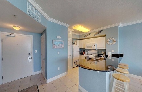 Panama City Beach Resort | Cozy Oceanfront Retreat with Pool & Spa - Book Fall Now!