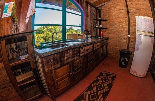 Laguna House | Eco-Friendly Octagonal House with Ocean and Lake Views
