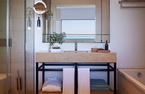 Castro Marim Hotel | Experience Octant Praia Verde: Oceanfront Oasis with Spa