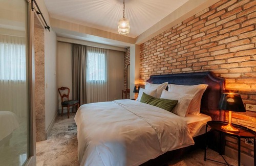 Urla Hotel | Top-Rated ODAM OTEL with Family-Friendly Amenities