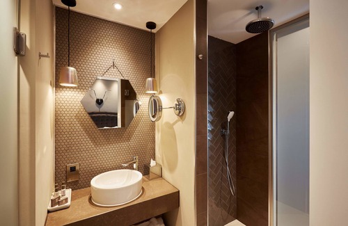 Cheadle Hotel | Discover Oddfellows on the Park: 5-Star Eco-Friendly Retreat