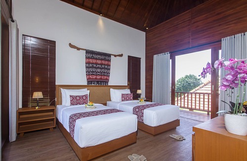 Gianyar Hotel | Family-Friendly Odessa Village by Pramana Villas with Pool