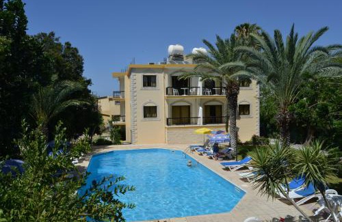 Polis Apartment | Family-Friendly Odysseas & Eleni Hotel Apartments with Pool