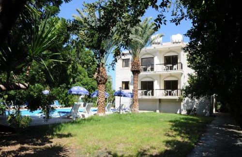 Polis Apartment | Family-Friendly Odysseas & Eleni Hotel Apartments with Pool