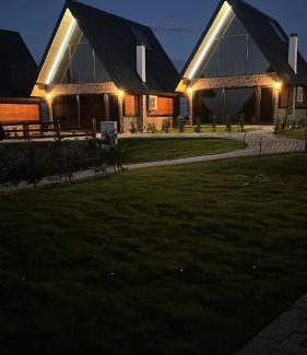 Of Ski Chalet | Discover Of Çamlık Bungalov: Exceptional 9.6/10 Stay