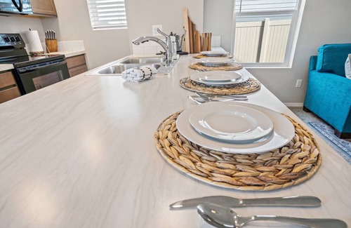 Caldwell House | Central Caldwell Retreat: King Bed, Fast Wifi & Breakfast