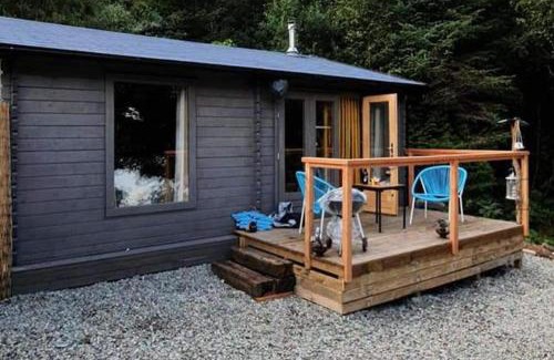 Kilmun House | Inviting Off Grid Hideaway on Scotland's Breathtaking Coast