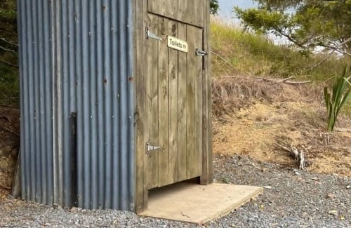Wayby Cabin | Off Grid River Hut