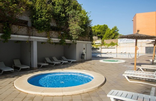 Alicante Apartment | Cozy Apartment with Ocean View in Bay of Alicante
