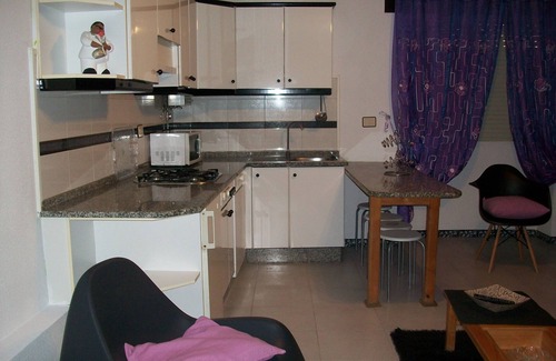 Salcidos Apartment | Last Minute Stays at Offerton Duplex Apartment with Oceanfront Views