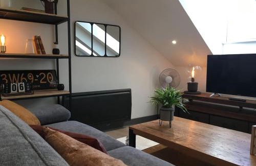 Verdun Apartment | Explore Verdun: Family-Friendly Stay at Le Puisatier
