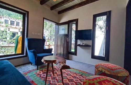 Karimabad Hotel | Guest Rated 10/10: Offto Resort Hunza with Family Amenities