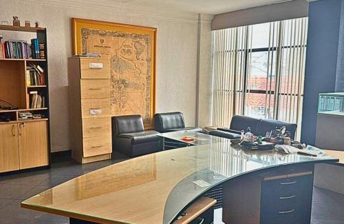 Tropical Lowlands Apartment | OFICINAS en ALQUILER o ANTICRÉTICO