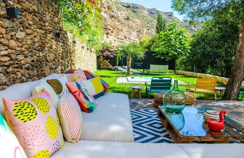 Jorquera Apartment | Experience the Unique OGOF Cave Suite at Lomas de Ruvira