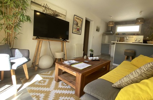 Audenge Apartment | OHA ZEN: Eco-Friendly Retreat by Arcachon Bay