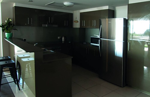 Burleigh Heads Apartment | Ocean View Bliss at Ohana, Swell Resort Burleigh