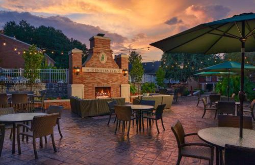 Athens Hotel | Discover Ohio University Inn: Pet-Friendly Retreat & More
