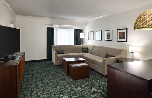 Athens Hotel | Explore Ohio University Inn & Conference Center - Rated 9.2