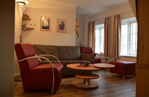 Wrixum Apartment | Discover Ohl Dörp 10: Family-Friendly Retreat in Wrixum