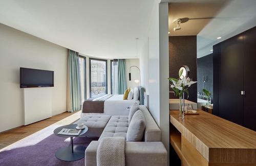 Gothic Quarter Hotel | Indulge in Comfort at Ohla Barcelona - Rated 9.6/10