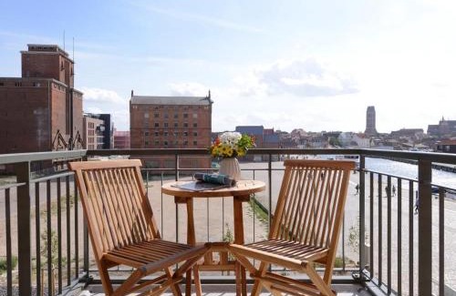 Wismar Hotel | Family-Friendly Ohlerich Speicher App_ 10 with Top Ratings