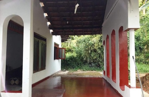 Tangalle House | Pet-Friendly Ohm Home: Guest Rated 10/10 with Breakfast